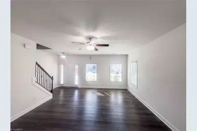 728 Breeders Cup Drive, Whitsett, NC 27377 - Photo 4