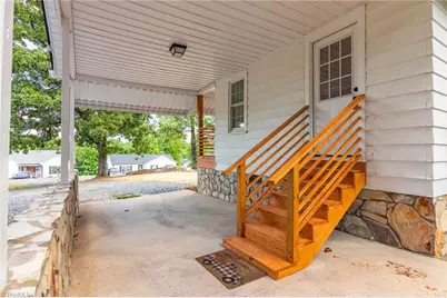 902 Breeze Hill Road, Asheboro, NC 27203 - Photo 18