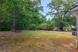 902 Breeze Hill Rd, Asheboro, NC 27203 - Photo 24