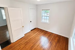 1401 Oak St, Greensboro, NC 27403 - Photo 6