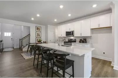 146 Briarwood Lane, Bermuda Run, NC 27006 - Photo 4
