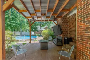 3316 Marlborough Rd, Burlington, NC 27215 - Photo 40
