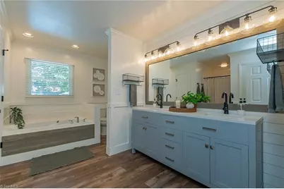 3316 Marlborough Road, Burlington, NC 27215 - Photo 36