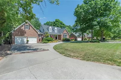 3316 Marlborough Road, Burlington, NC 27215 - Photo 2