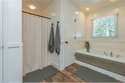 3316 Marlborough Road, Burlington, NC 27215 - Photo 38