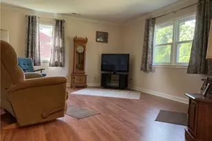 5812 Kings Ct, Pleasant Garden, NC 27313 - Photo 16