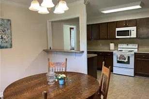 5812 Kings Ct, Pleasant Garden, NC 27313 - Photo 14