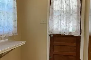 5812 Kings Ct, Pleasant Garden, NC 27313 - Photo 10