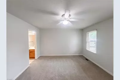 1911 Meadow Green Drive, Graham, NC 27253 - Photo 10