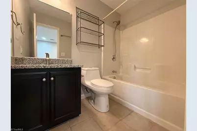 528 Oxford Street, Winston-Salem, NC 27103 - Photo 12