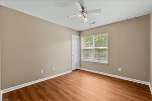3614 Thornaby Cir, Winston-Salem, NC 27107 - Photo 20