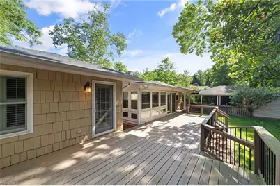 453 Plymouth Avenue, Winston-Salem, NC 27104 - Photo 30