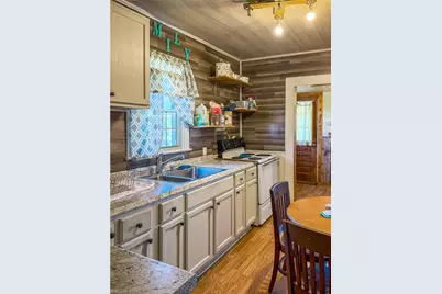 147 Handy Walker Street, North Wilkesboro, NC 28659 - Photo 2