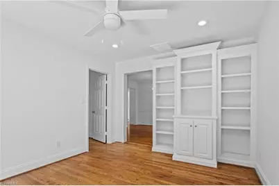 1913 Colonial Avenue, Greensboro, NC 27408 - Photo 8