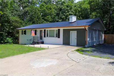 8906 US Highway 158, Reidsville, NC 27320 - Photo 2