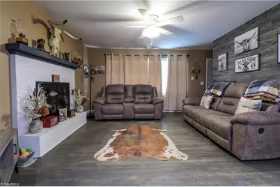 8906 US Highway 158, Reidsville, NC 27320 - Photo 8