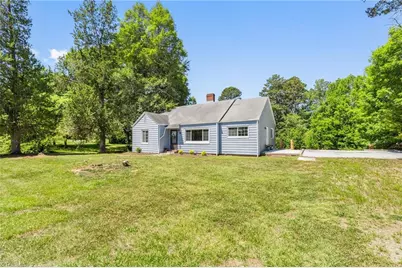 8382 S Nc Highway 150, Linwood, NC 27299 - Photo 2
