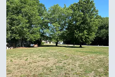1217 W Main Street, Yadkinville, NC 27055 - Photo 6