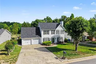 3820 Hunt Chase Dr, Greensboro, NC 27407 - Photo 2