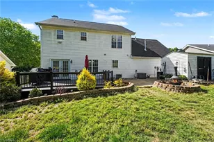 3820 Hunt Chase Dr, Greensboro, NC 27407 - Photo 28