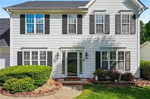 3820 Hunt Chase Dr, Greensboro, NC 27407 - Photo 4