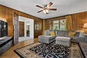6106 Sundown Dr, Greensboro, NC 27410 - Photo 8