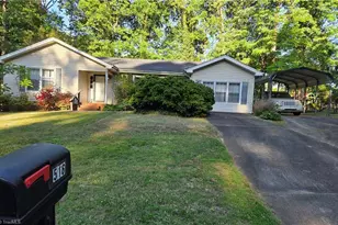 516 Dogwood Ct, High Point, NC 27260 - Photo 2