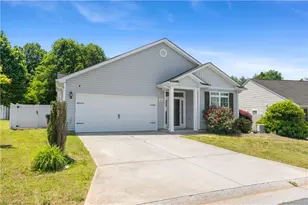 266 Kendall Dr, Winston-Salem, NC 27107 - Photo 2