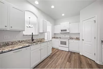 266 Kendall Drive, Winston-Salem, NC 27107 - Photo 10