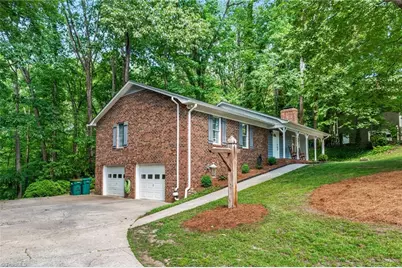 464 Lansdowne Place, Winston-Salem, NC 27107 - Photo 2