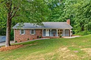 464 Lansdowne Pl, Winston-Salem, NC 27107 - Photo 1