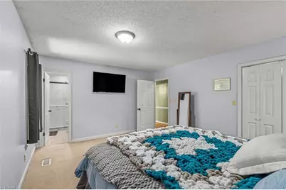 464 Lansdowne Place, Winston-Salem, NC 27107 - Photo 22
