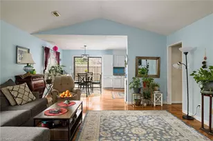 2409 Cottage Pl, Greensboro, NC 27455 - Photo 6
