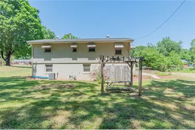 2024 Mill Avenue, Eden, NC 27288 - Photo 24