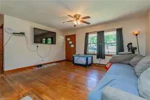 2024 Mill Ave, Eden, NC 27288 - Photo 8
