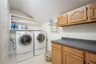 4210 Shattalon Dr, Winston-Salem, NC 27106 - Photo 24