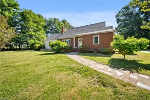 19341 S Nc Hwy 109, Denton, NC 27239 - Photo 2