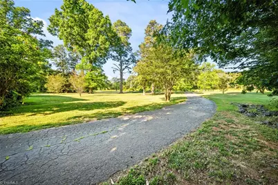 19341 S Nc Highway 109, Denton, NC 27239 - Photo 44
