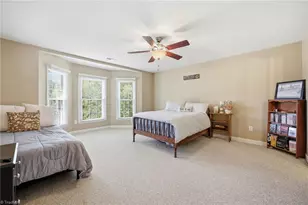 4623 James Crossing Dr, Jamestown, NC 27282 - Photo 28