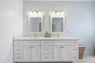 4623 James Crossing Dr, Jamestown, NC 27282 - Photo 22