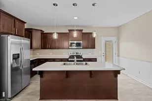5803 Springer Dr, Greensboro, NC 27405 - Photo 6