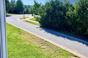 2390 Autumn Mist Dr, Winston-Salem, NC 27103 - Photo 24