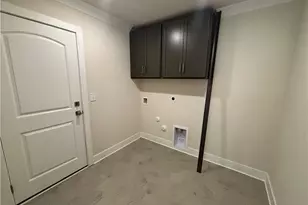 163 Grn Frst Ct, Winston-Salem, NC 27107 - Photo 6
