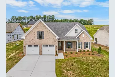 163 Green Forest Court, Winston-Salem, NC 27107 - Photo 4