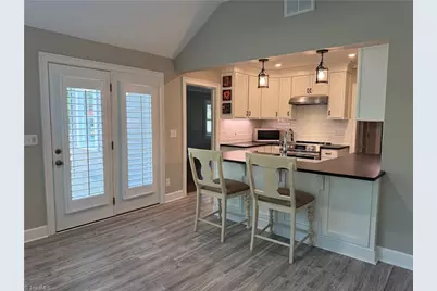 2401 Elizabeth Avenue, Winston-Salem, NC 27103 - Photo 6