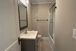 2401 Elizabeth Ave, Winston-Salem, NC 27103 - Photo 24