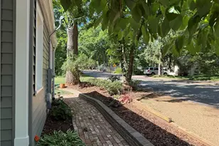 2401 Elizabeth Ave, Winston-Salem, NC 27103 - Photo 2