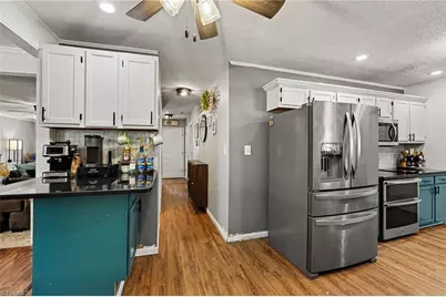 318 Daniel Paul Drive, Archdale, NC 27263 - Photo 8