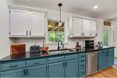 318 Daniel Paul Drive, Archdale, NC 27263 - Photo 10