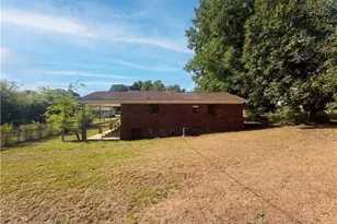 909 Short St, Burlington, NC 27217 - Photo 18